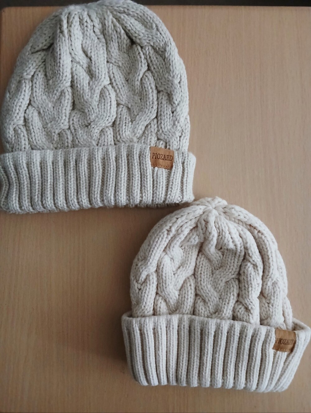 Two PIOZARD knitted Women's beanies - Set of 2